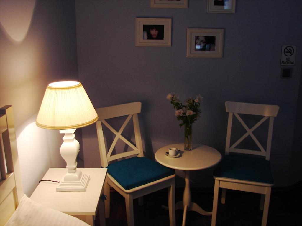 Chmielna Guest House Varšava Pokoj fotografie