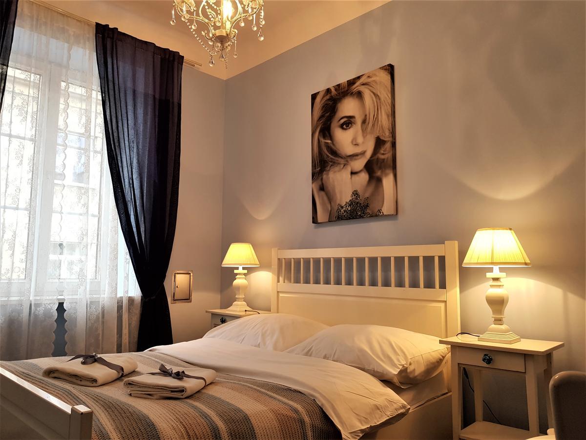 Chmielna Guest House Varšava Exteriér fotografie